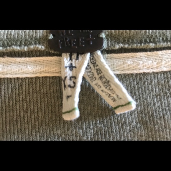 Free People - Picture 4 of 4